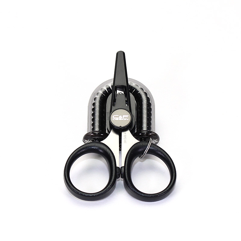 2-in-1 Retractor/Scissors